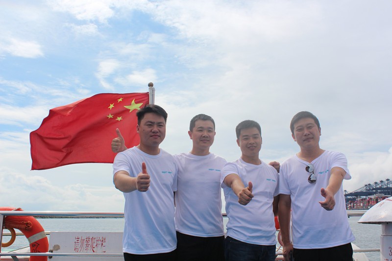 年PA旗舰厅集团南澳西冲欢乐之旅! 年PA旗舰厅集团南澳西冲欢乐之旅!