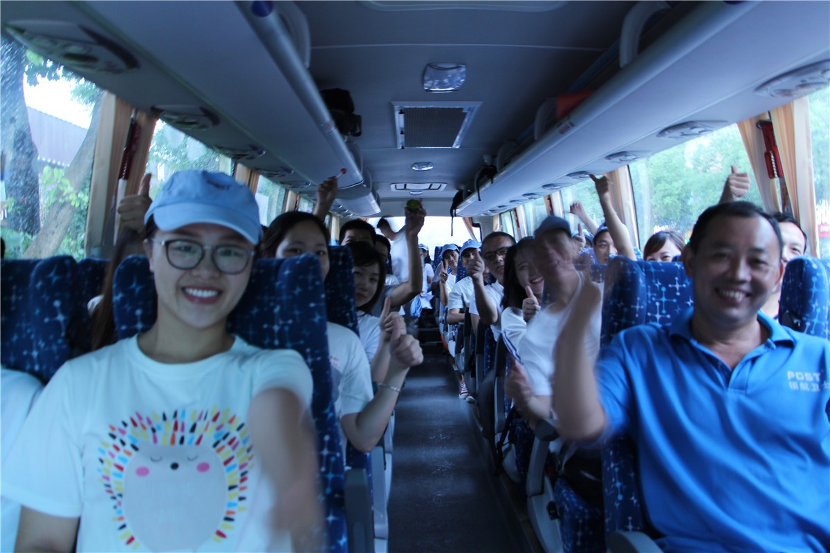 凝聚力量 共筑梦想 年深圳PA旗舰厅集团大鹏拓展活动